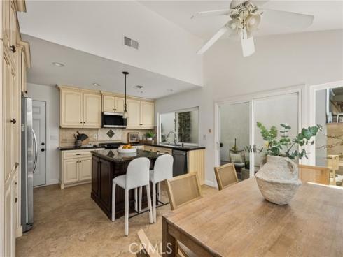 9376  Siskin  , Fountain Valley, CA