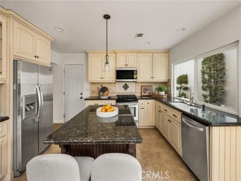 9376  Siskin  , Fountain Valley, CA