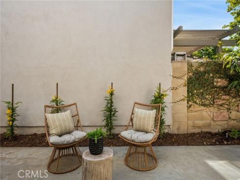 9376  Siskin  , Fountain Valley, CA
