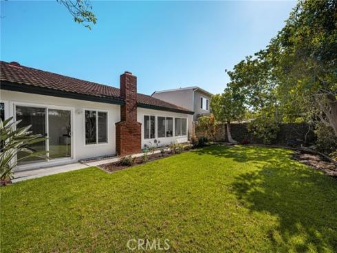 9376  Siskin  , Fountain Valley, CA