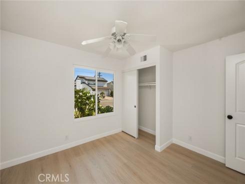 9376  Siskin  , Fountain Valley, CA