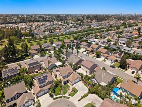 18679 Diddy Circle, Fountain Valley, CA