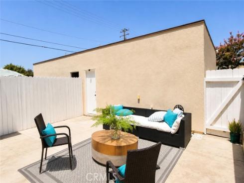 17751 La Rosa Lane, Fountain Valley, CA