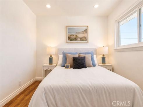17751 La Rosa Lane, Fountain Valley, CA