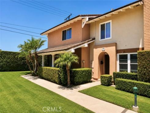 17751 La Rosa Lane, Fountain Valley, CA