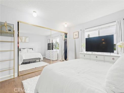 400 N Acacia B12 Avenue, Fullerton, CA