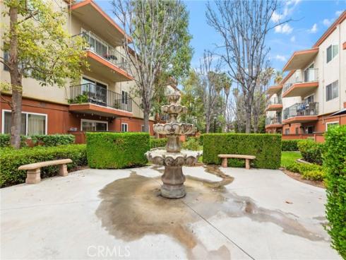 400 N Acacia B12 Avenue, Fullerton, CA