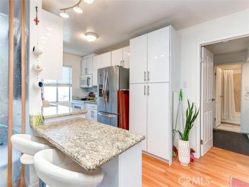 400 N Acacia B10 Avenue, Fullerton, CA