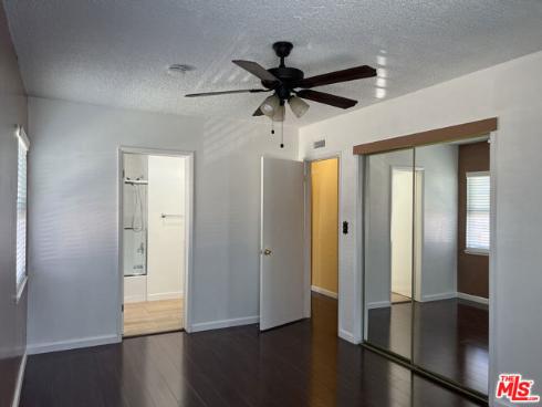 1412 W Baker Avenue, Fullerton, CA