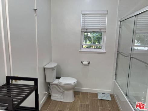 1412 W Baker Avenue, Fullerton, CA