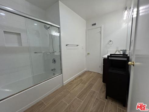 1412 W Baker Avenue, Fullerton, CA