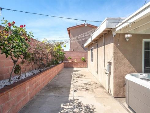 506 W Rosslynn  , Fullerton, CA
