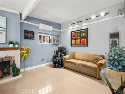 506 W Rosslynn , Fullerton, CA