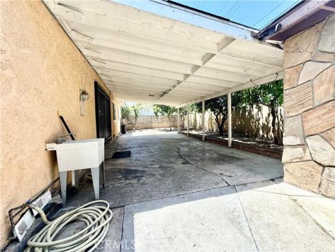 431 E Rosslynn  , Fullerton, CA