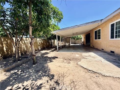 431 E Rosslynn  , Fullerton, CA