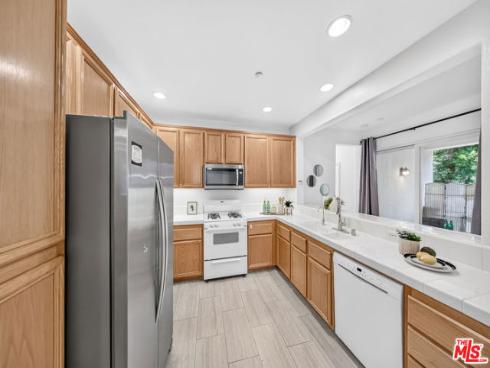 1294  Mcfadden   Drive, Fullerton, CA