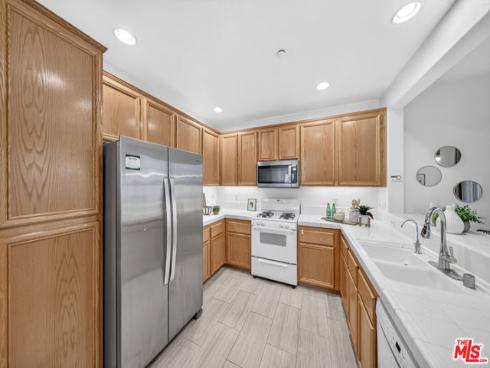 1294  Mcfadden   Drive, Fullerton, CA