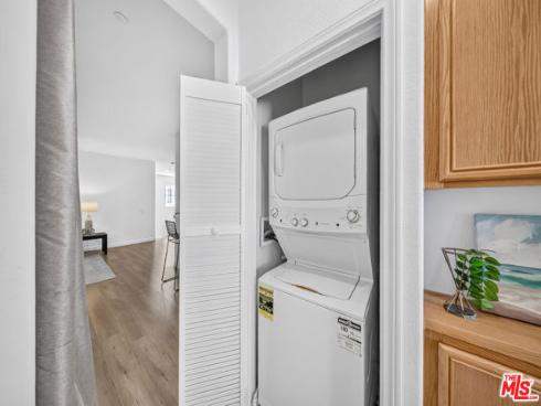1294  Mcfadden   Drive, Fullerton, CA