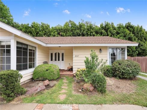 2047 E Fern Drive, Fullerton, CA