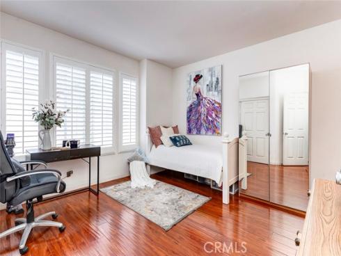 1264  Mcfadden  , Fullerton, CA