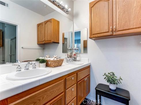 1264  Mcfadden  , Fullerton, CA