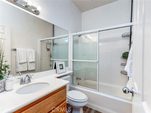1264  Mcfadden  , Fullerton, CA