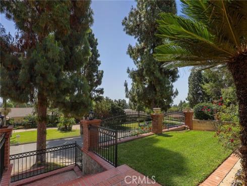 2441 Terraza , Fullerton, CA