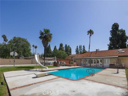 2441 Terraza , Fullerton, CA