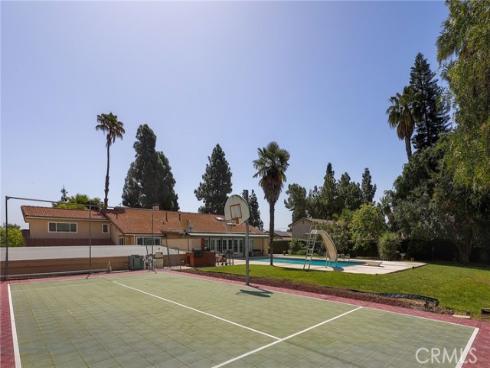 2441 Terraza , Fullerton, CA