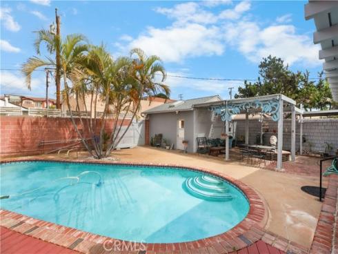 708 S Orange , Fullerton, CA