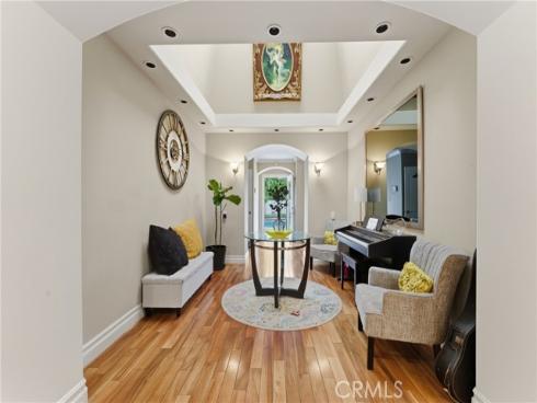 520 W Hermosa  , Fullerton, CA