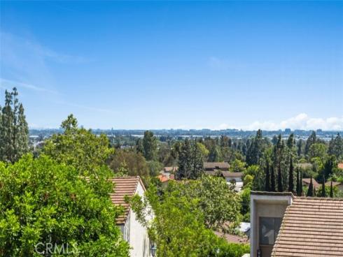 2241  Vista Del Sol  , Fullerton, CA