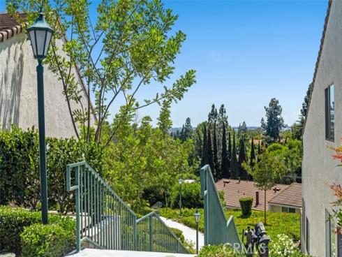 2241  Vista Del Sol  , Fullerton, CA