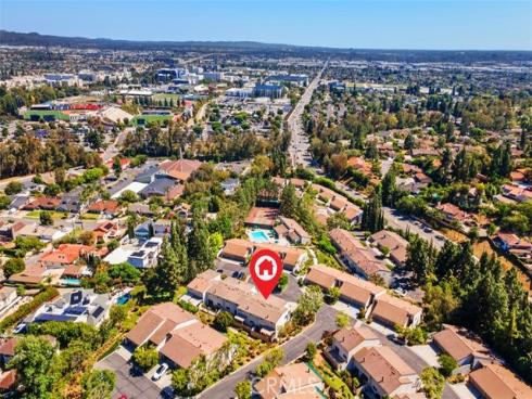 2241  Vista Del Sol  , Fullerton, CA