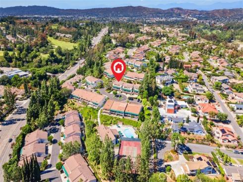 2241  Vista Del Sol  , Fullerton, CA