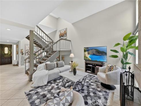 525 Riviera Court, Fullerton, CA