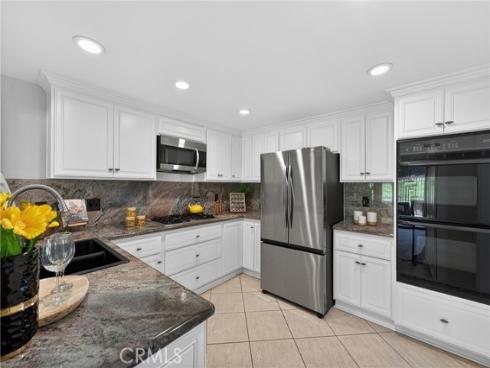 525 Riviera Court, Fullerton, CA