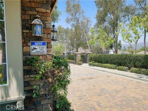 2599  Nixon   Way, Fullerton, CA