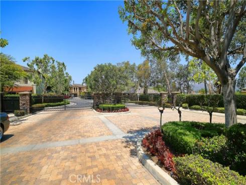 2599  Nixon   Way, Fullerton, CA