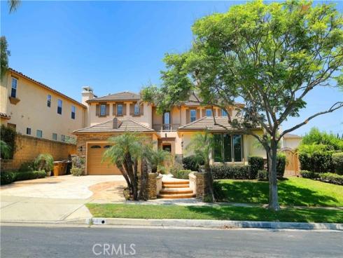 2599  Nixon   Way, Fullerton, CA