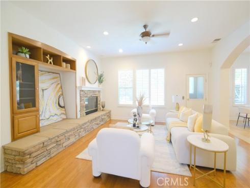 2599  Nixon   Way, Fullerton, CA