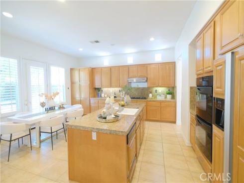 2599  Nixon   Way, Fullerton, CA