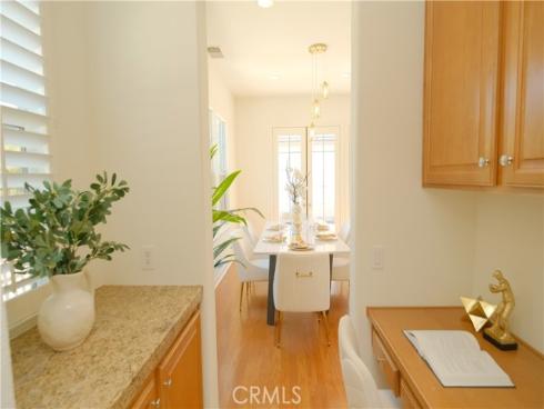 2599  Nixon   Way, Fullerton, CA