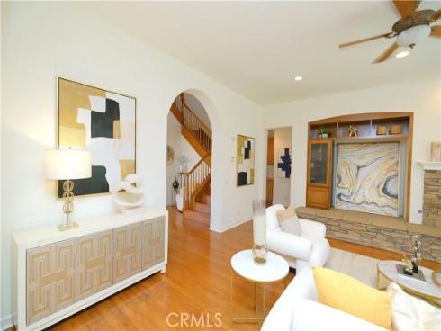 2599  Nixon   Way, Fullerton, CA