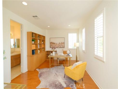 2599  Nixon   Way, Fullerton, CA