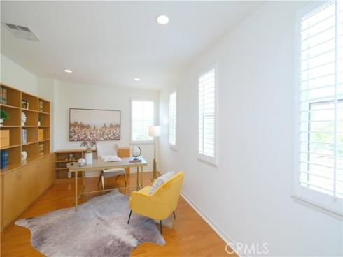 2599  Nixon   Way, Fullerton, CA