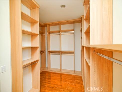 2599  Nixon   Way, Fullerton, CA