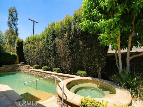 2599  Nixon   Way, Fullerton, CA