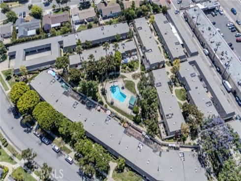 1356 Victoria D , Fullerton, CA
