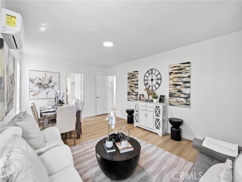 2100 W Valencia , Fullerton, CA